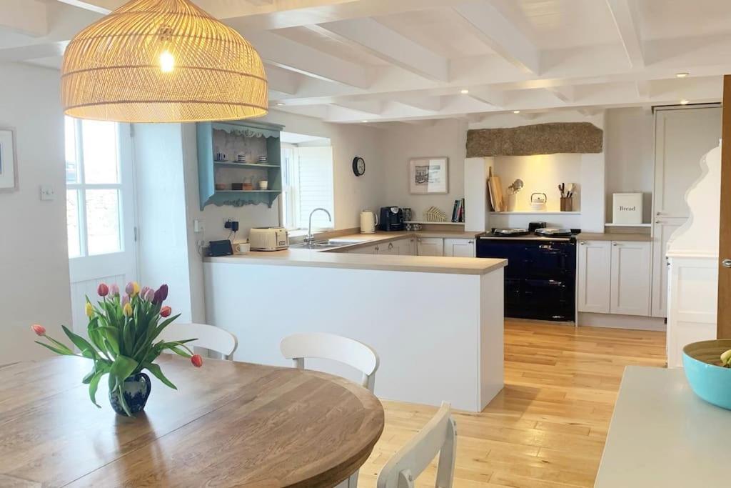 Folly Farm Cottage, Cosy, Secluded Near To St Ives 外观 照片